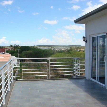 Mo Residence Pereybere Beach Exterior photo
