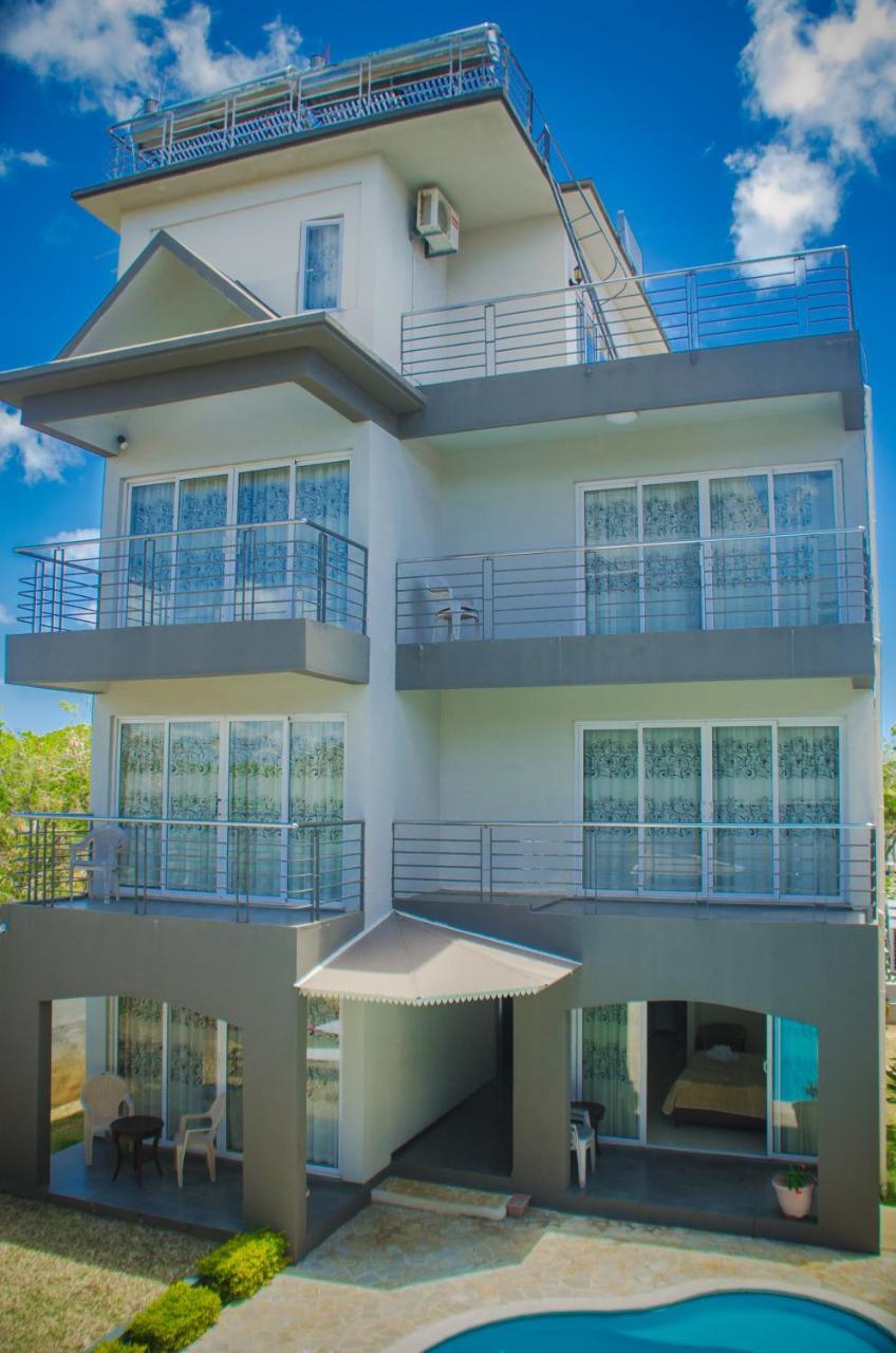 Mo Residence Pereybere Beach Exterior photo