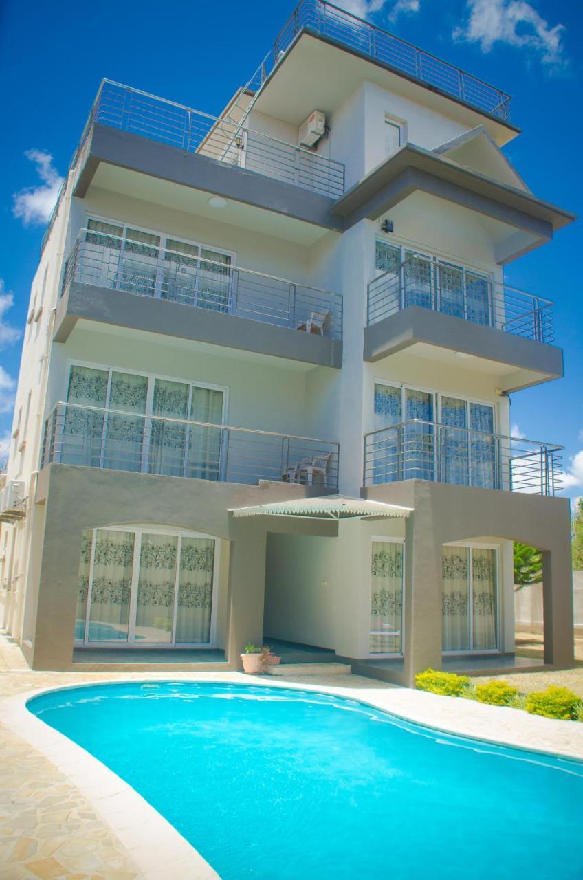Mo Residence Pereybere Beach Exterior photo